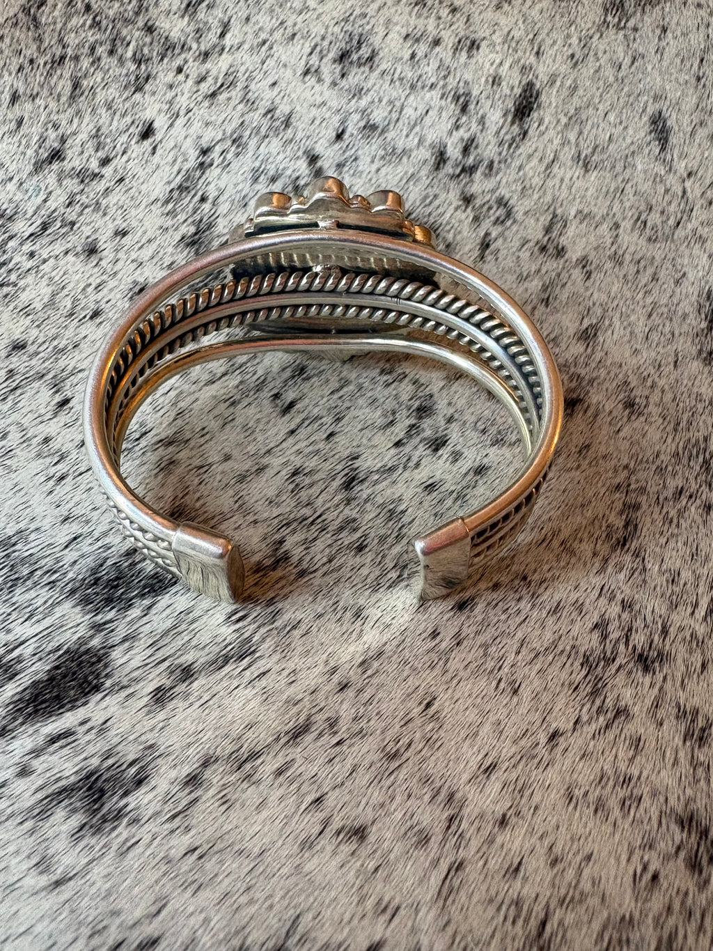 13 Stonetone Authentic Cluster Bracelet / Cuff