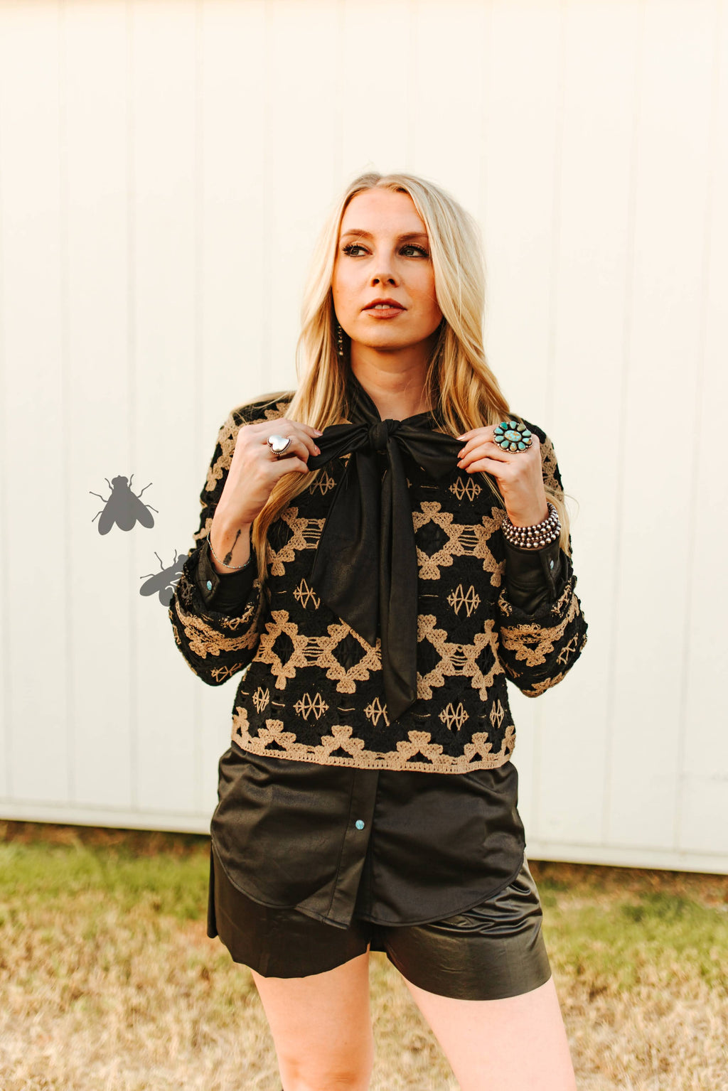 LEATHER OUTLAW *MIDNIGHT